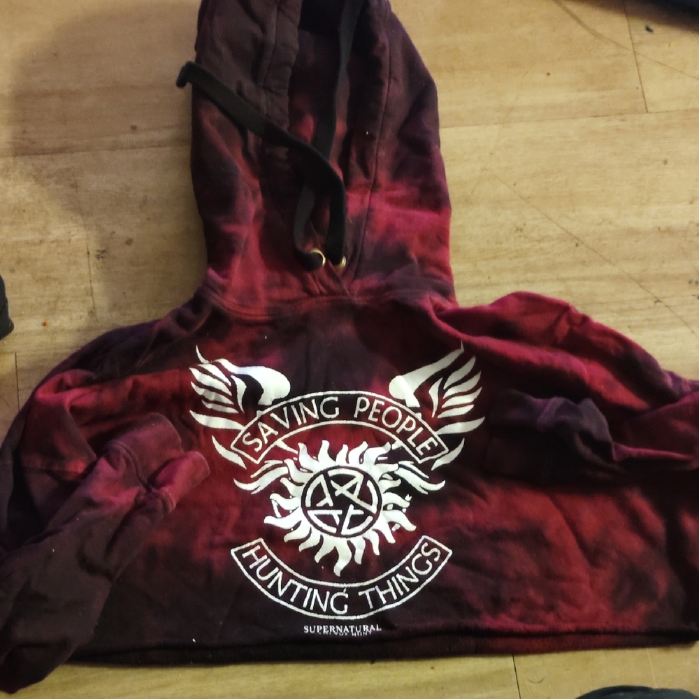 Supernatural sam and dean crop Hoodie - Red and Black size small